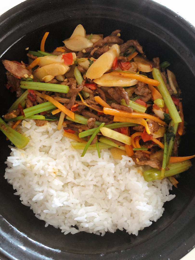 下饭菜😋小炒黄牛肉