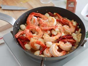 西班牙蒜香辣味虾🦐10分钟搞定的高级料理的做法 步骤12