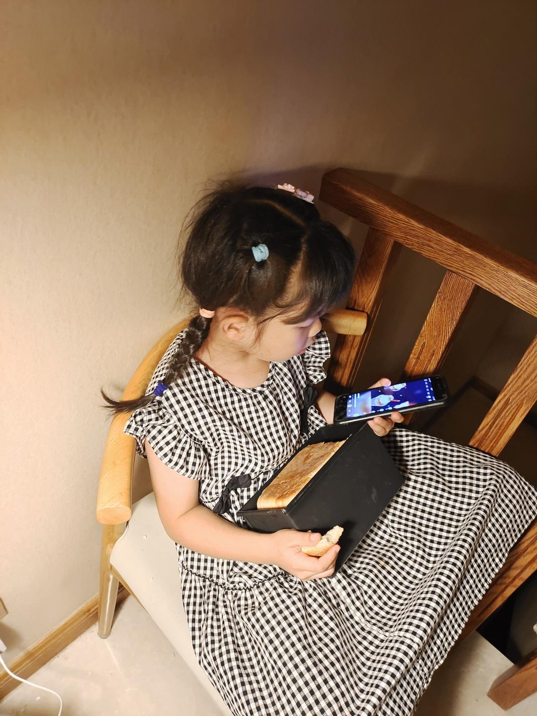 用了5年的配方鲜奶牧场吐司，放三天都松软绵密