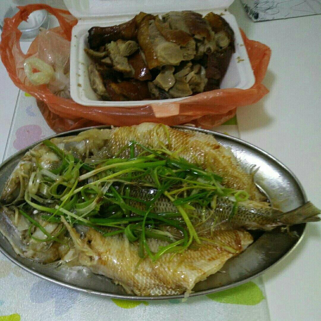 「月澜姐」清蒸鲈鱼 ▏揭秘饭店蒸鱼味道鲜美不腥的诀窍