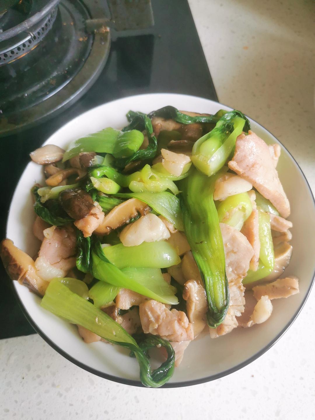 青菜香菇炒咸肉