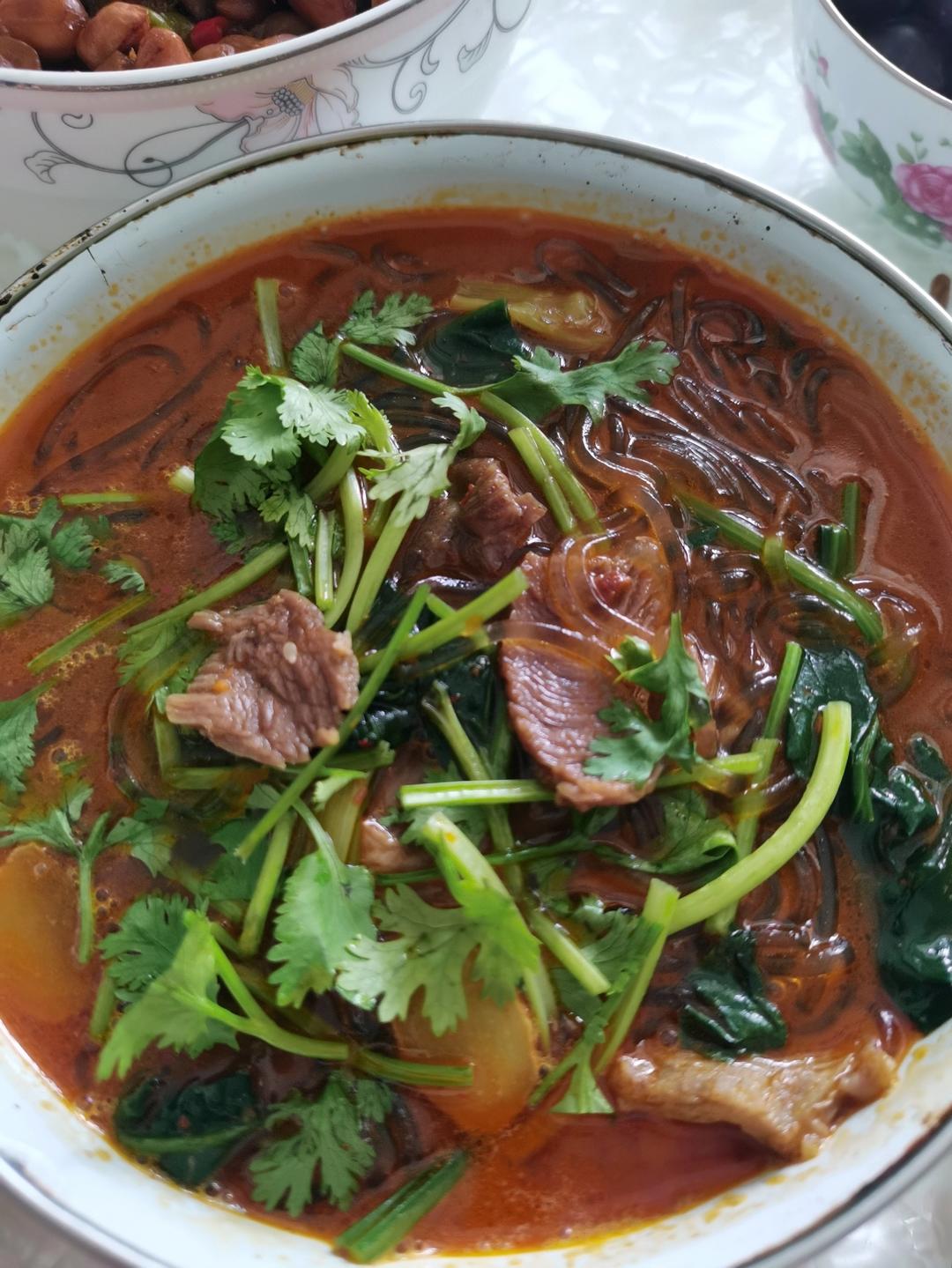 牛肉粉丝汤