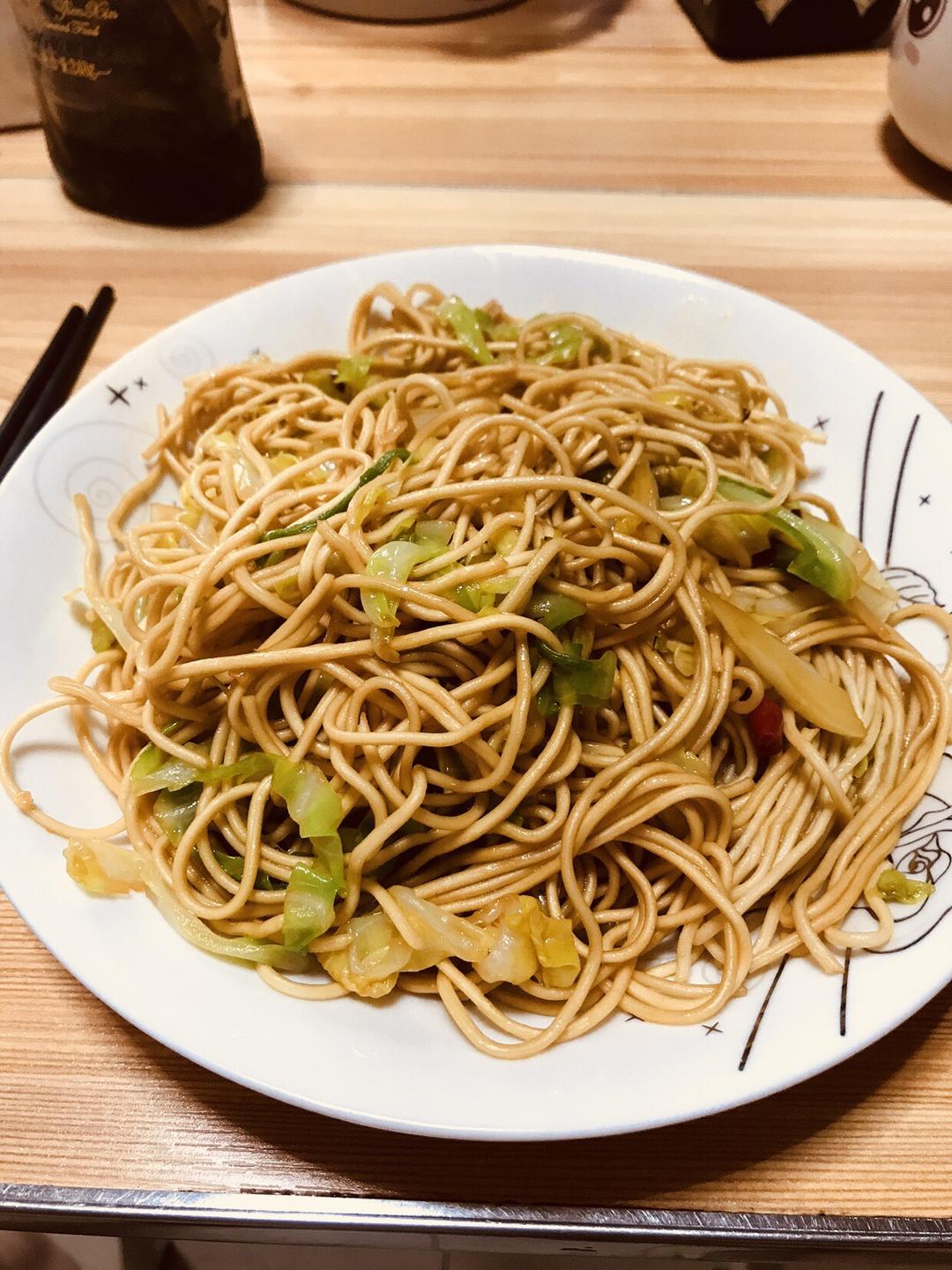 超级好吃的#洋白菜辣炒面#