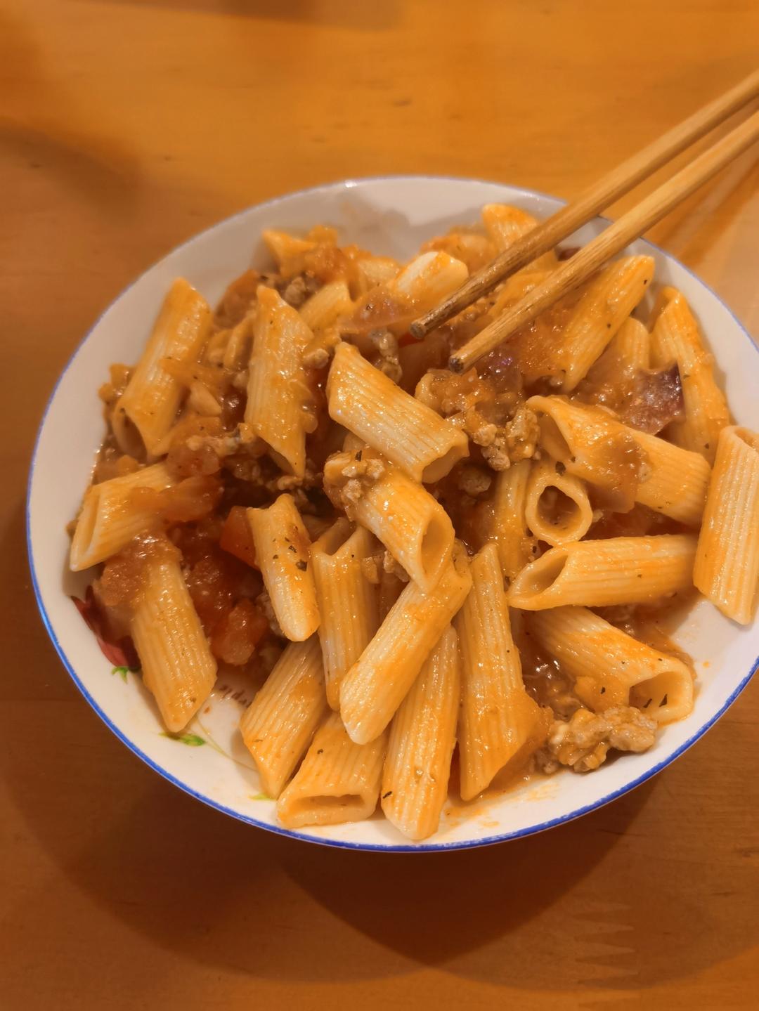 番茄肉酱意面
