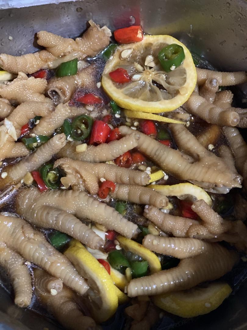 【柠檬酸辣鸡爪】自制超级无敌美味的网红鸡爪