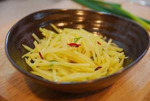 酸溜土豆絲