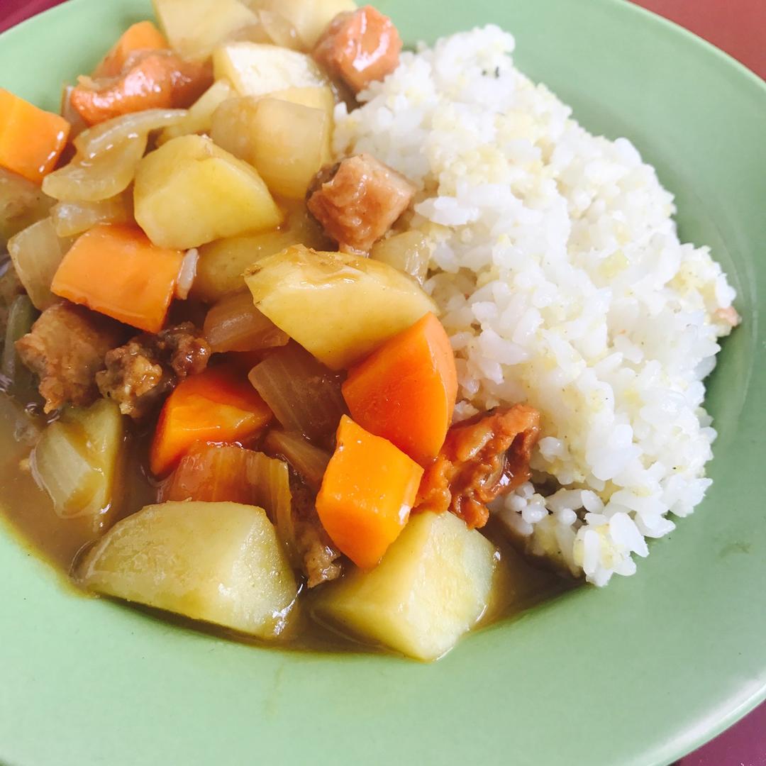 咖喱土豆饭