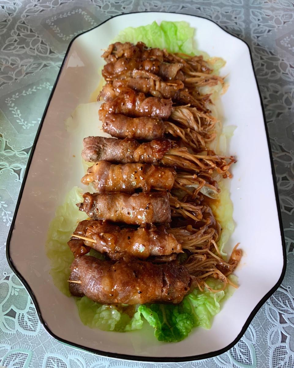 肥牛金针菇卷