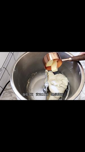 经典法式黄油蒜香面包的做法 步骤3