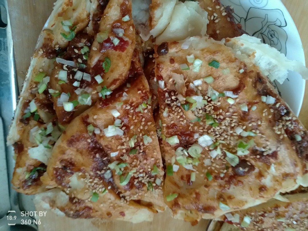 酱香饼 Spicy Soy Pancake