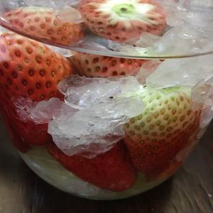 草莓🍓酒的做法 步骤4