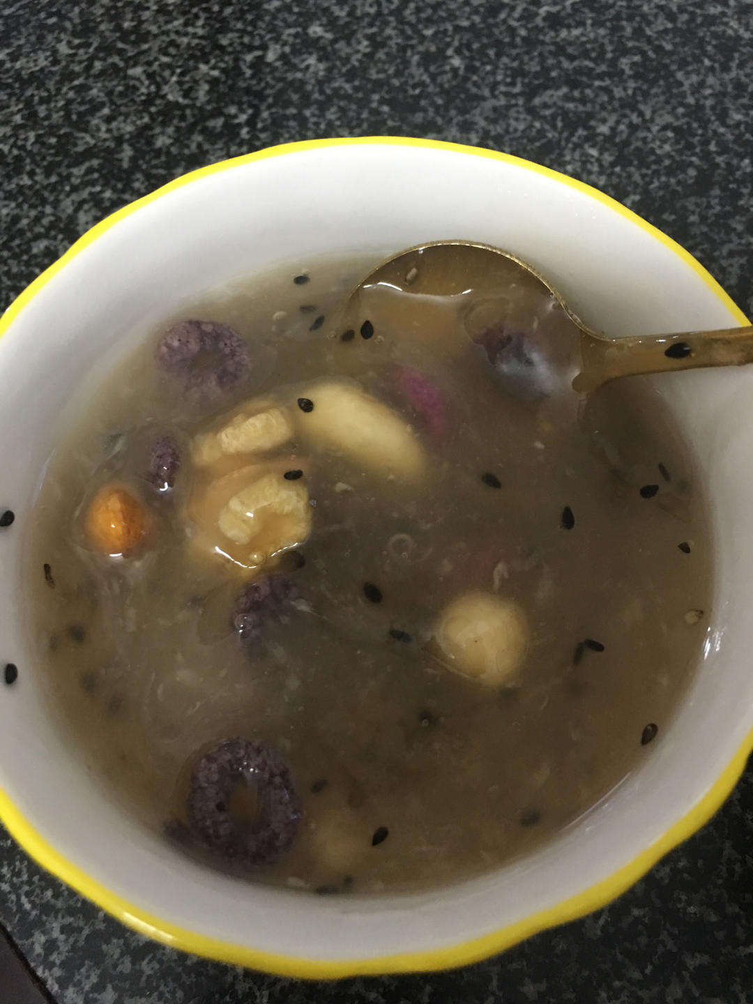 自制坚果藕粉羹（懒人营养早餐）