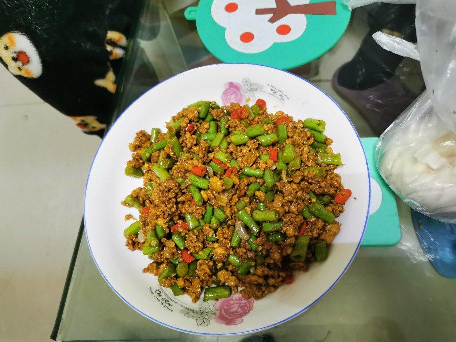 肉沫豆角下饭菜