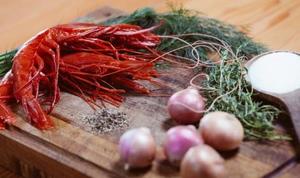 盐焗西班牙绯红虾的做法 步骤1