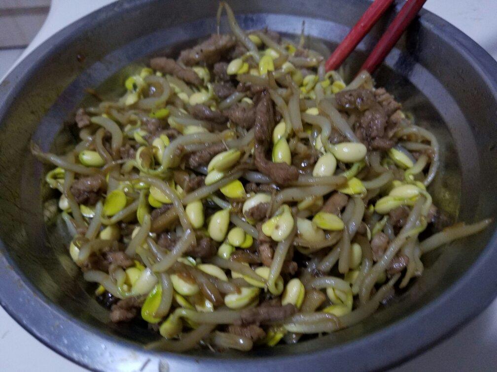 豆芽炒肉丝