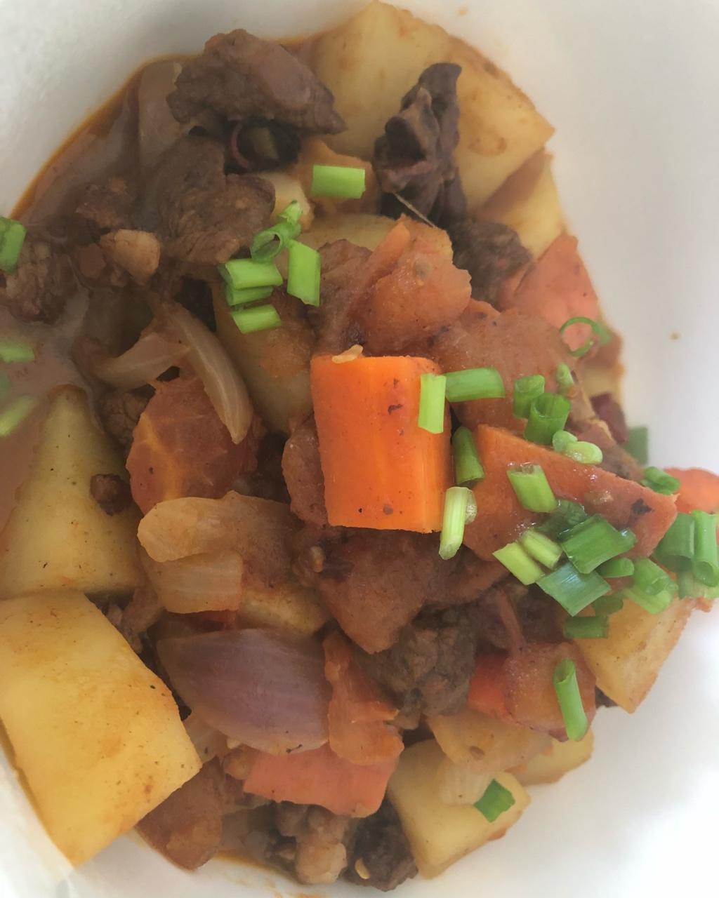 红烧牛肉土豆 （独家秘制）