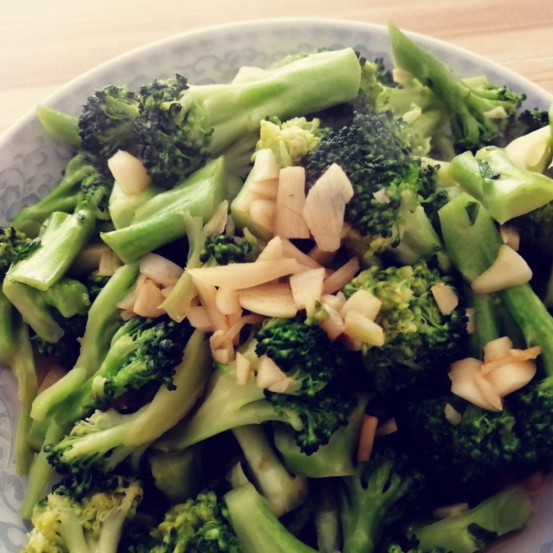 蚝油蒜蓉西兰花