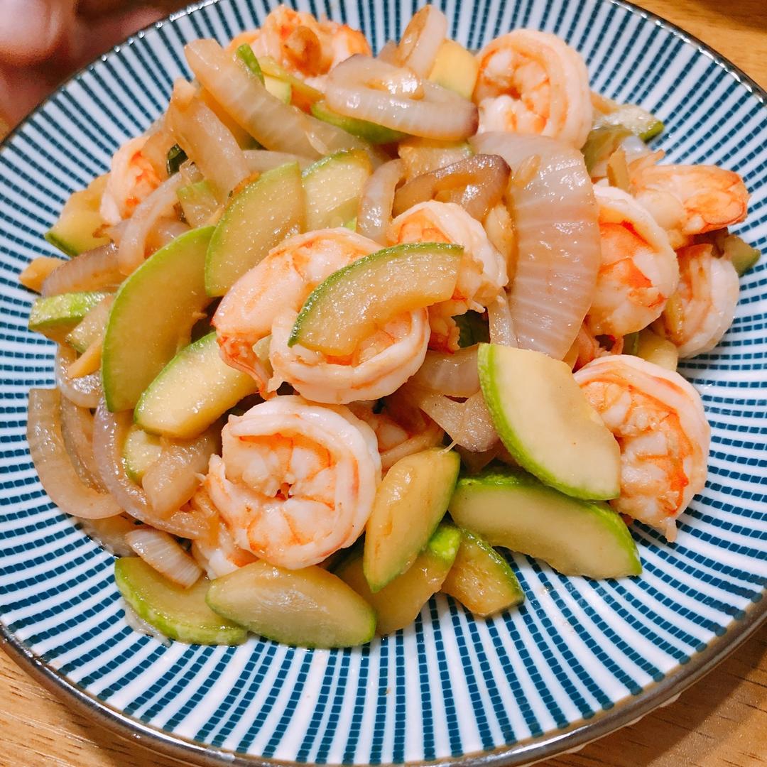 西葫芦（云南瓜）炒虾仁