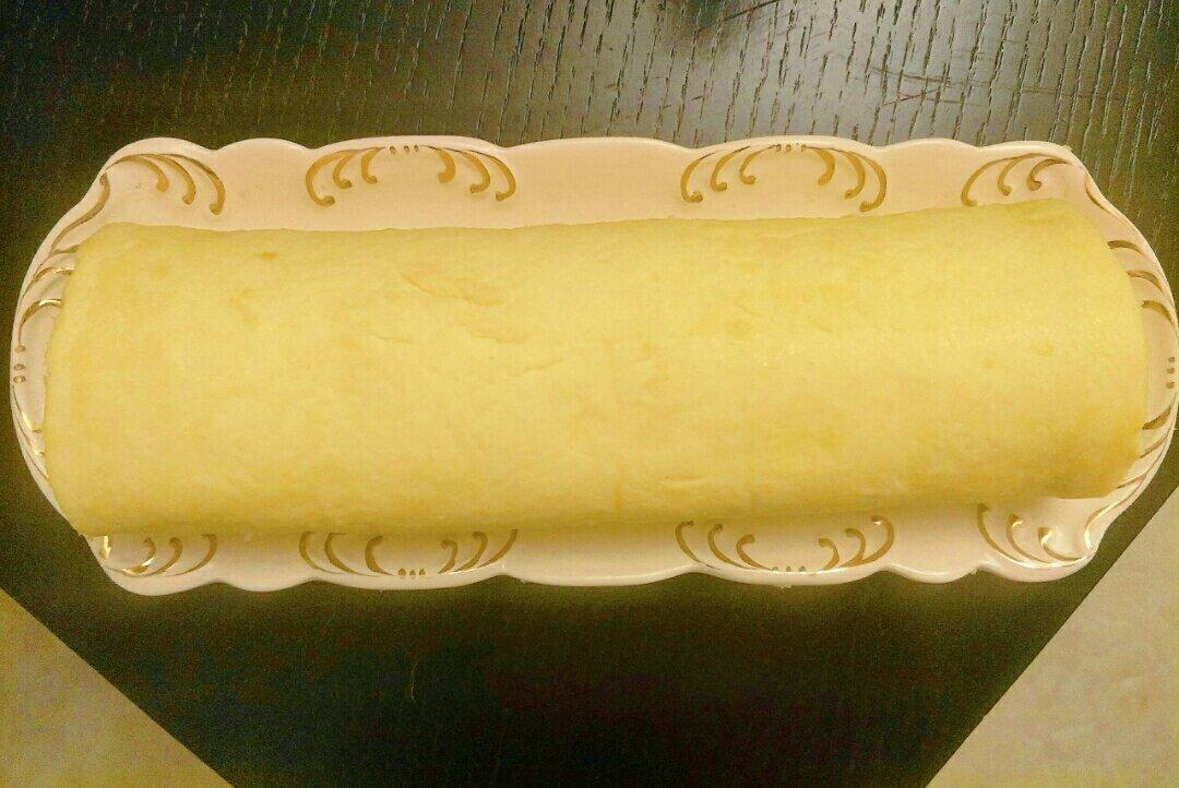 草莓蛋糕卷