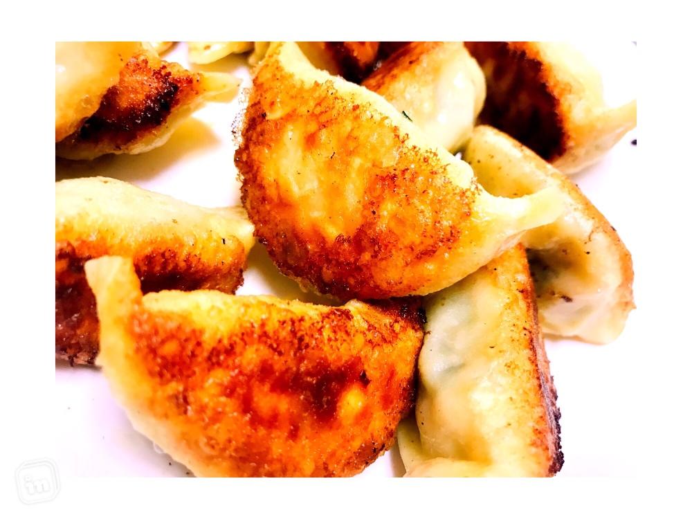 手切肉韭菜煎饺
