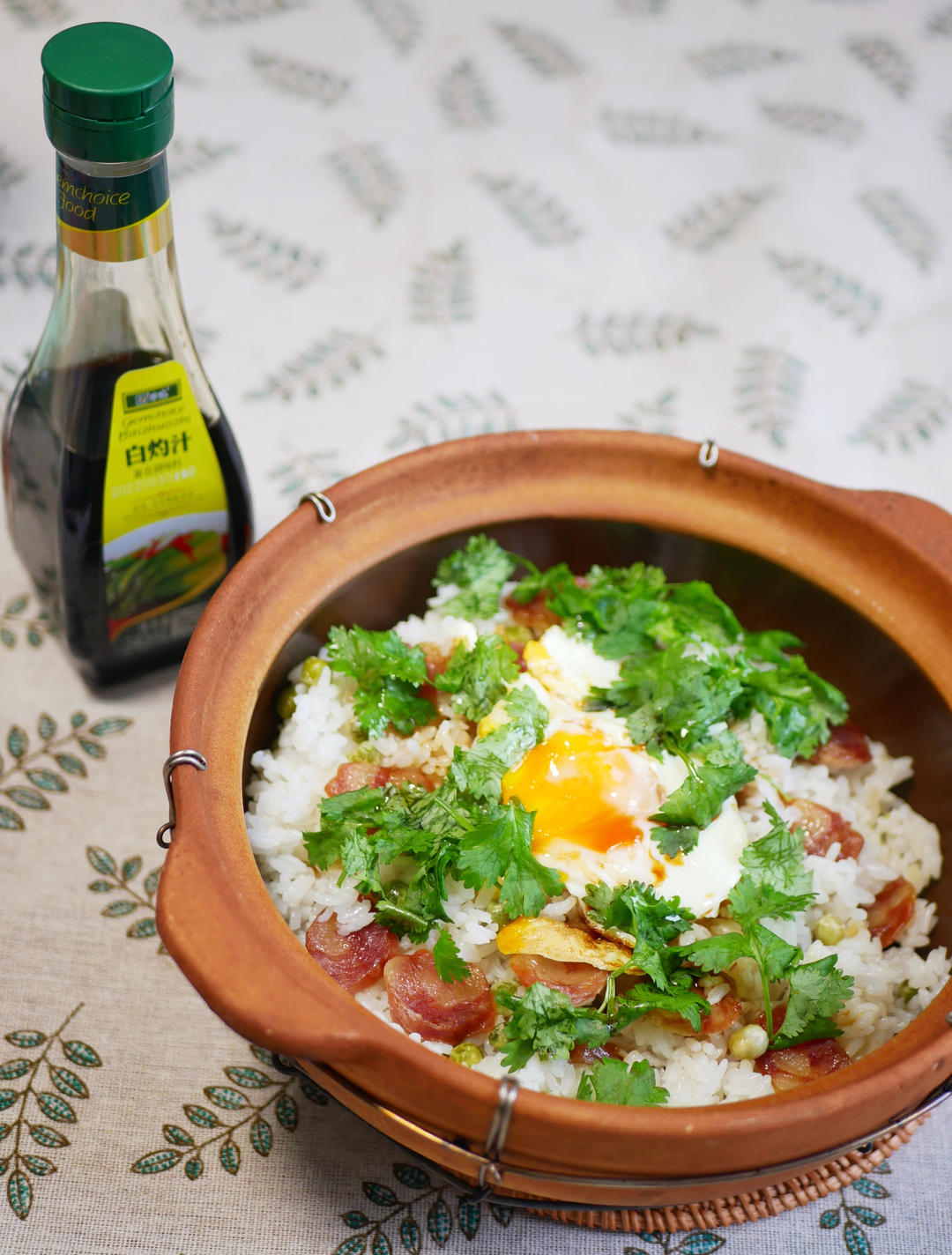 懒人豌豆腊肠煲仔饭的做法