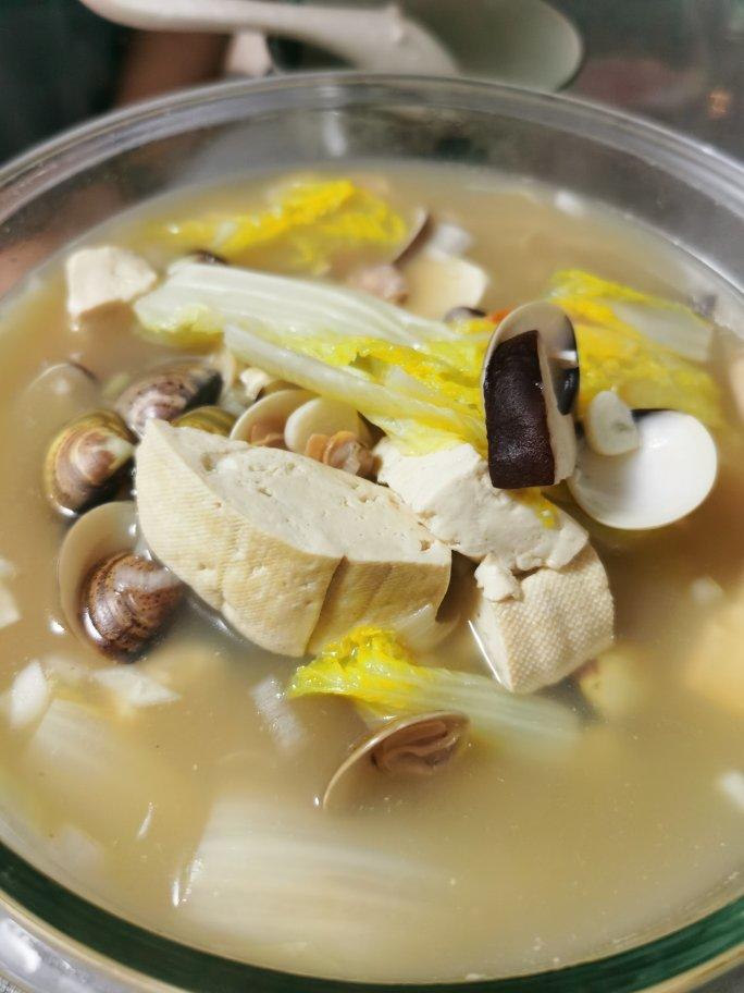 文蛤豆腐汤