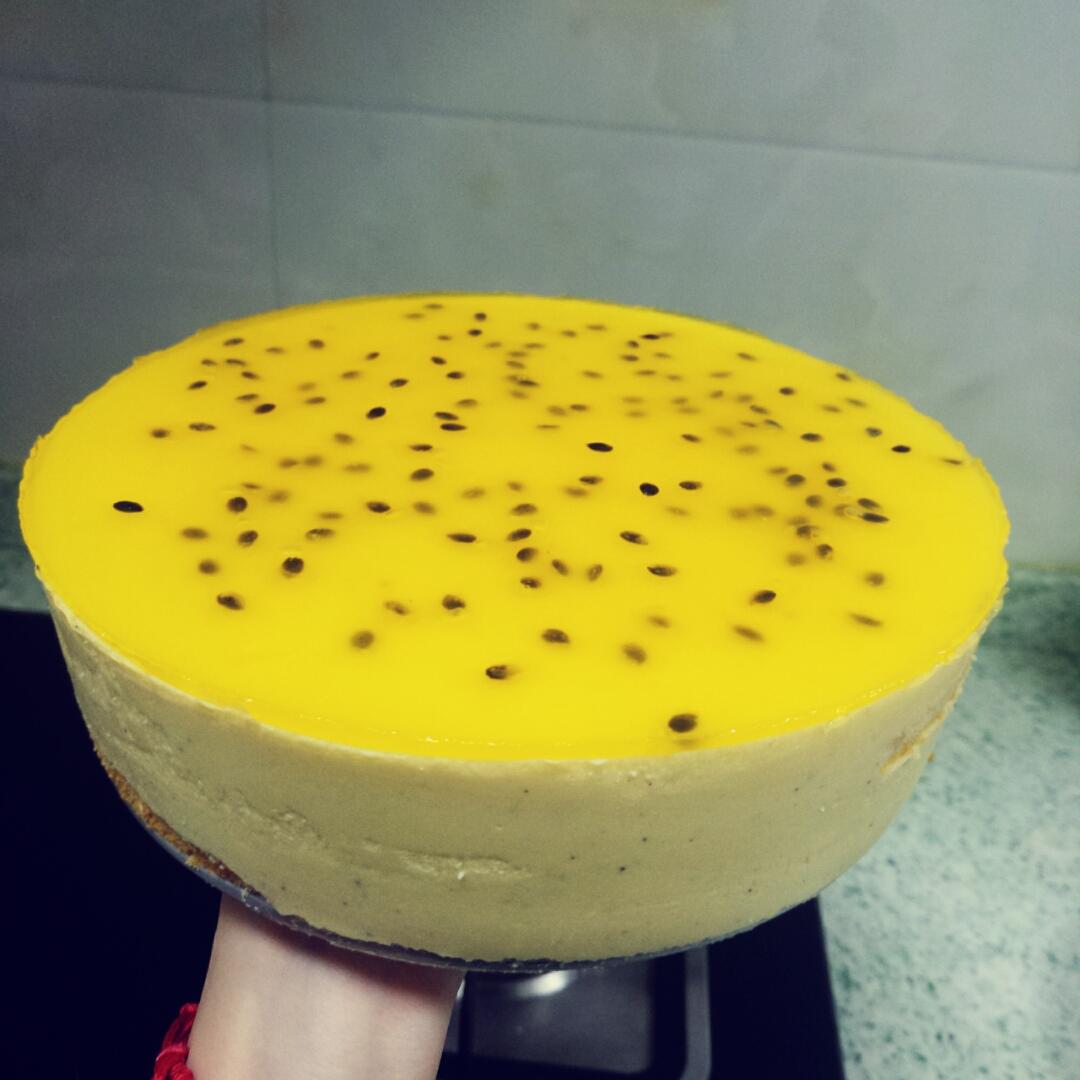 百香果慕斯蛋糕（8寸圆形）