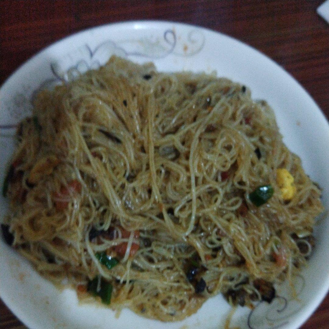 连吃3天不过瘾的凉拌酸辣粉丝