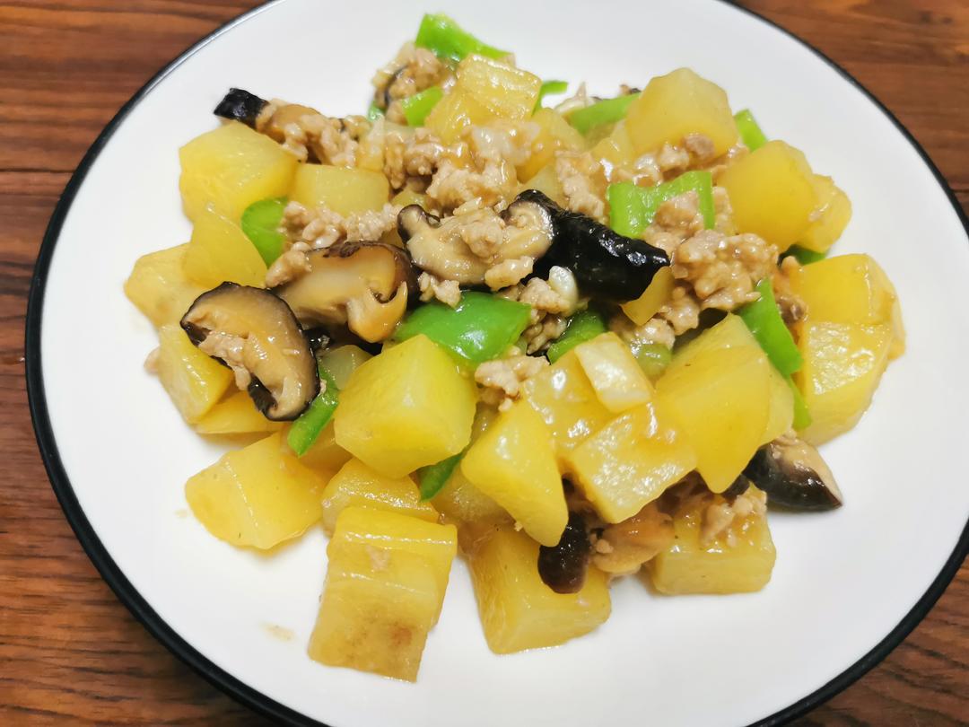 ㊙️香菇土豆肉沫拌饭❗️比外卖还好吃