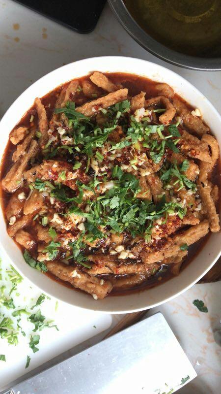 炝锅腐竹的做法