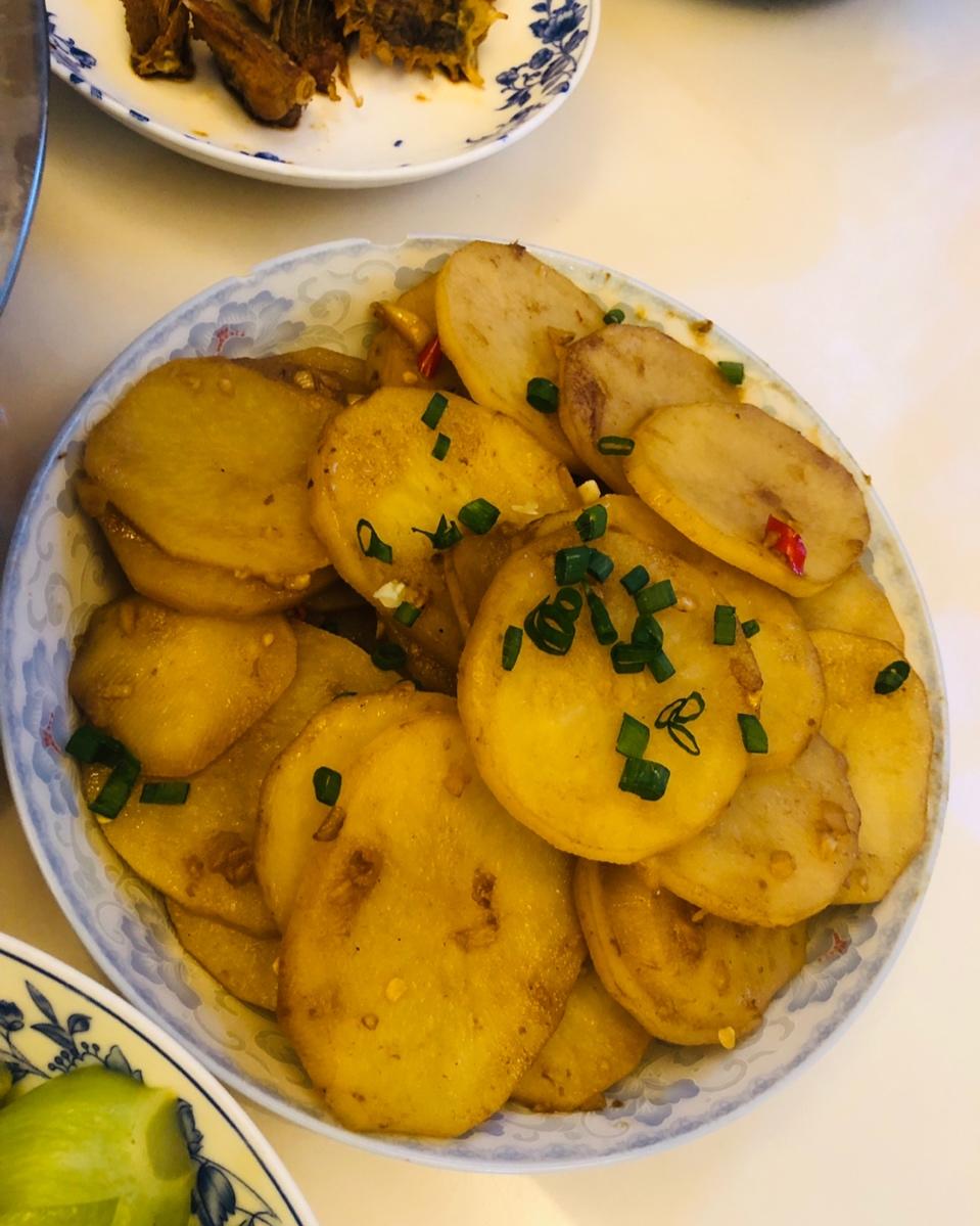 比肉好吃的香煎土豆