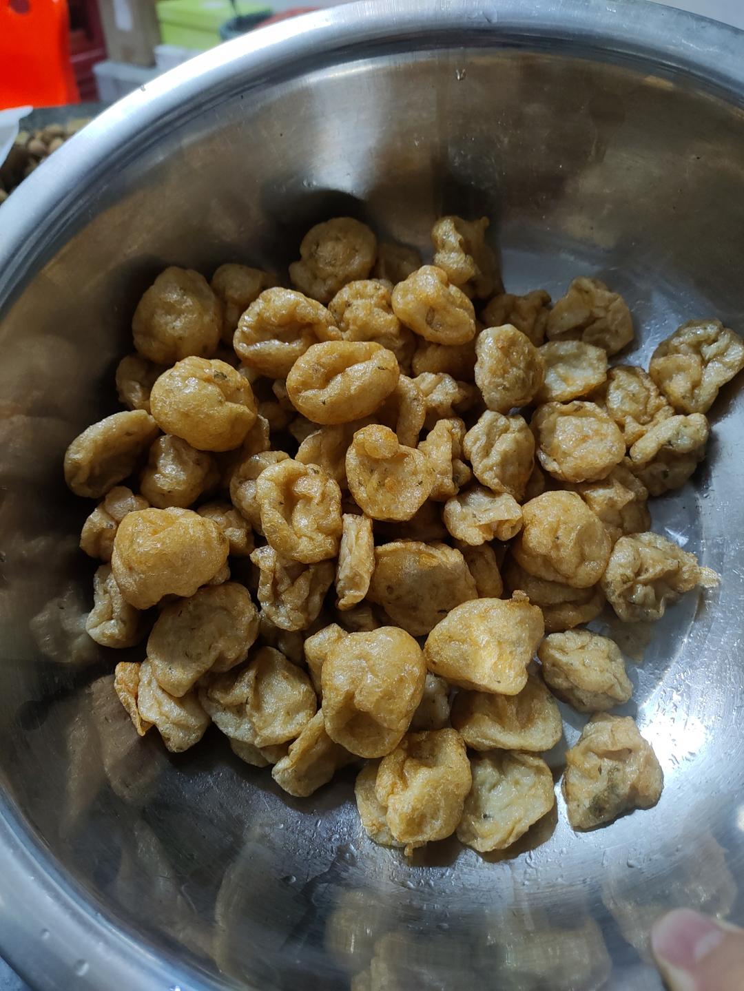 越吃越富～炸鱼腐