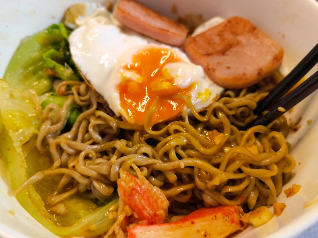 泡面的神仙吃法🍜好吃到上头的酸汤泡面‼️