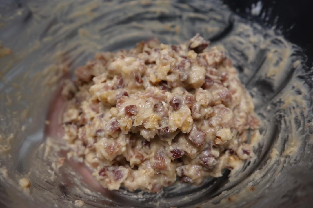 白酥皮云腿月饼