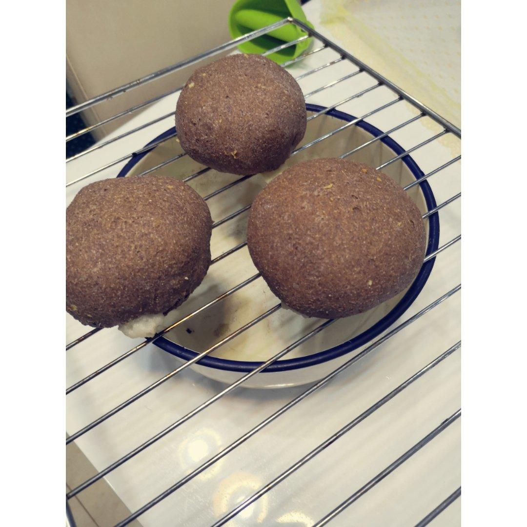 全麦芋泥紫薯肉松包