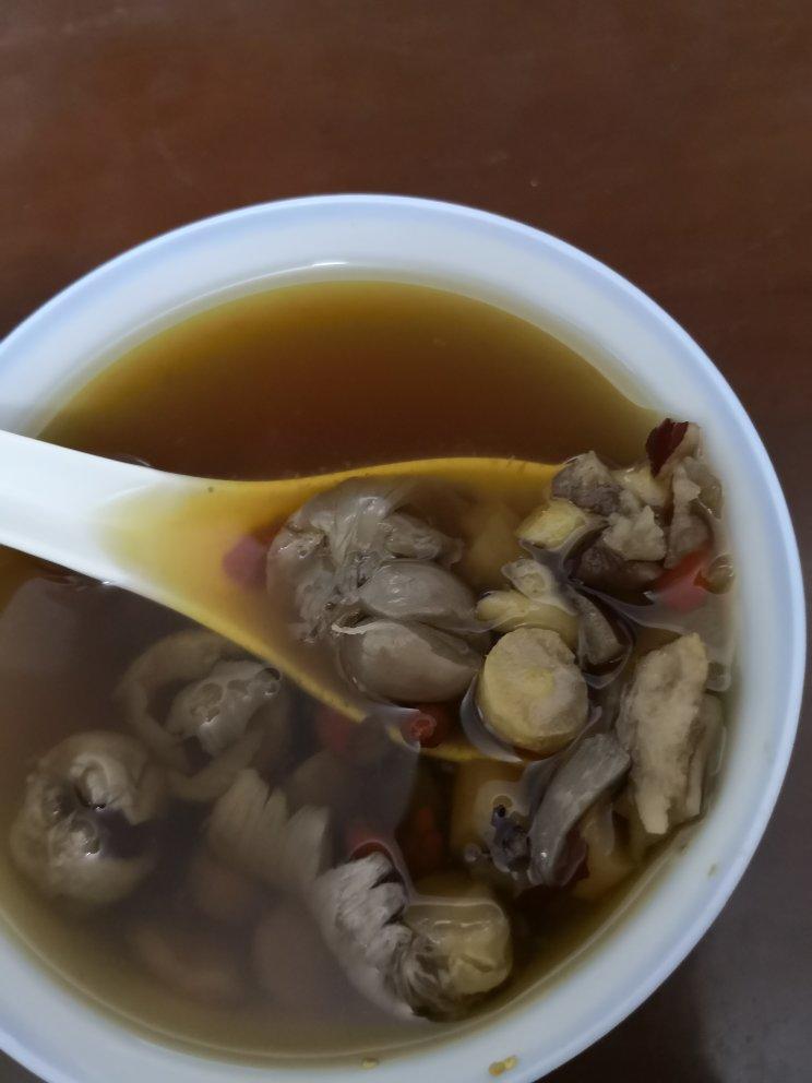 当归红枣鸡蛋