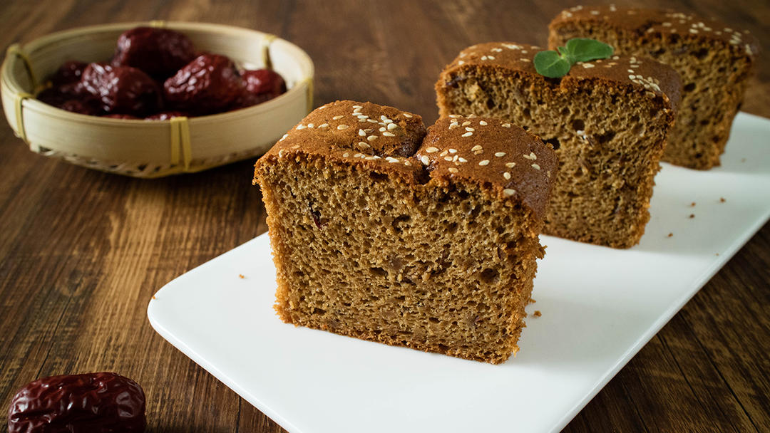 松软可口的枣糕的做法