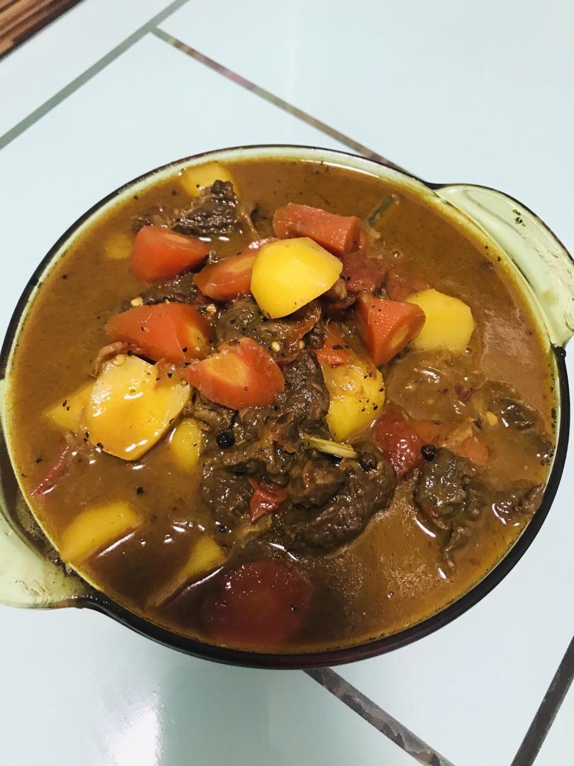 红烧牛肉土豆 （独家秘制）