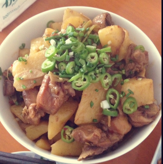 香辣土豆烧鸡块