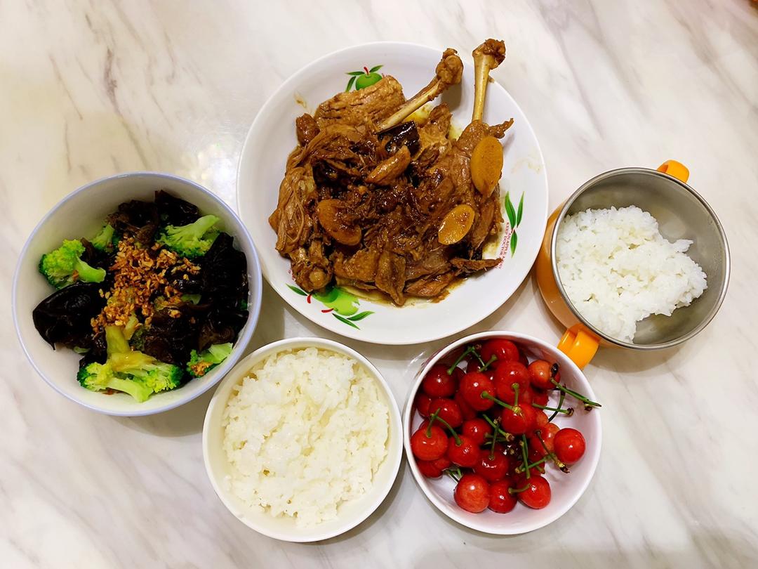 上海酱鸭腿