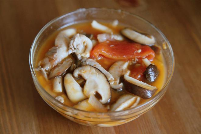 番茄菌菇汤的做法