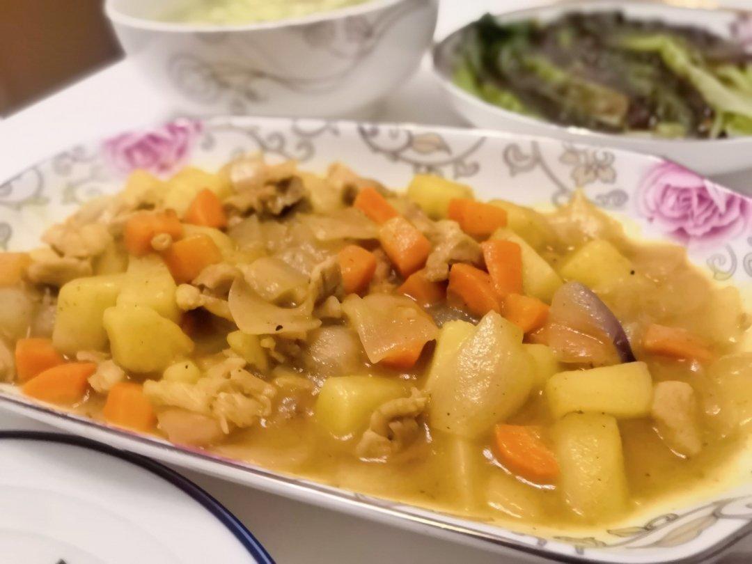 咖喱鸡肉饭