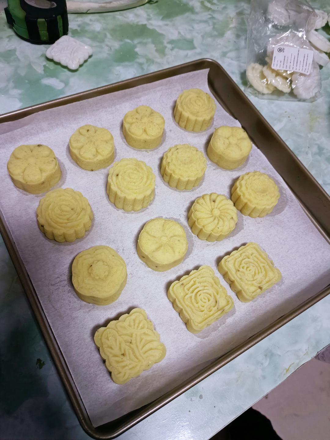 奶香绿豆糕（无豆腥味，超快手不麻烦）