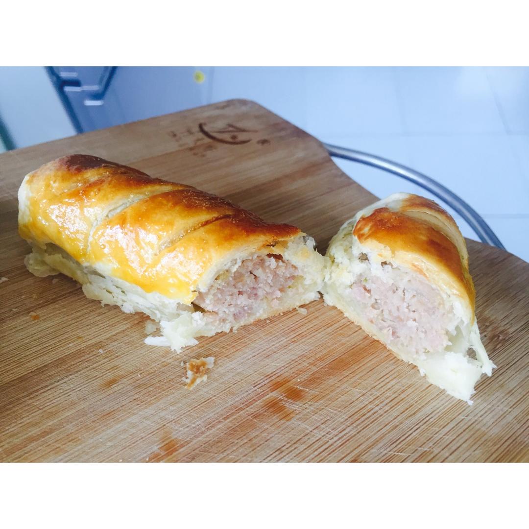 好多鱼amy做的千层酥香肠卷 sausage roll