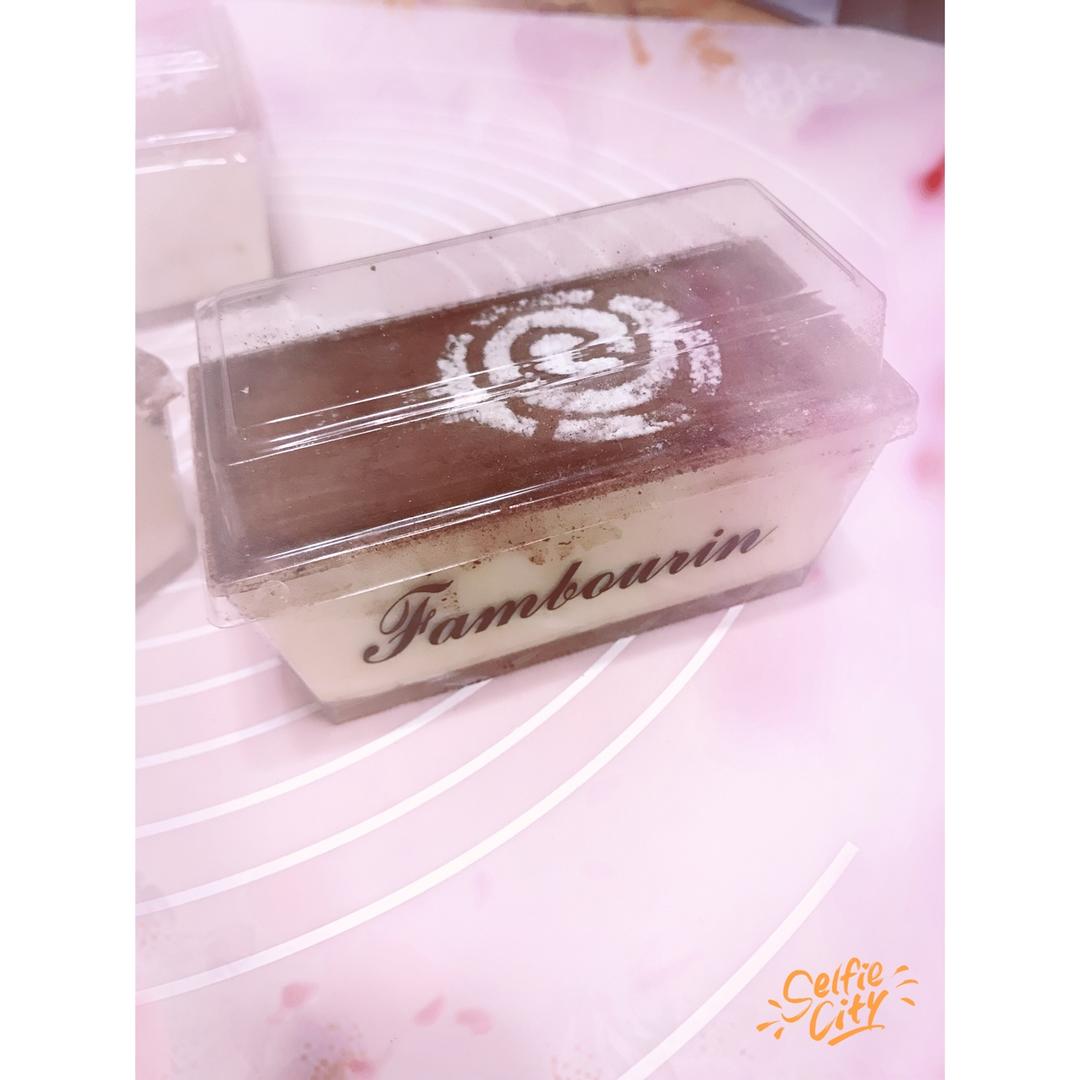 提拉米苏