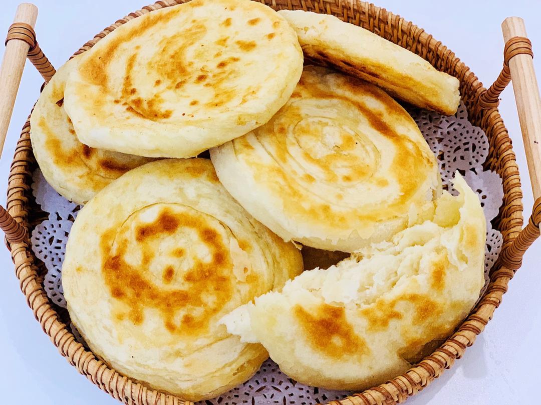 外酥里软的油酥烧饼的做法