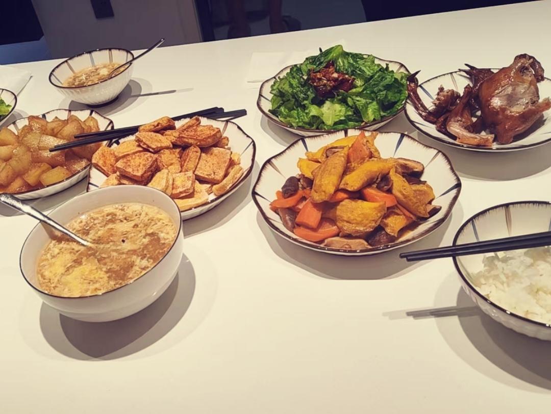 家庭聚餐