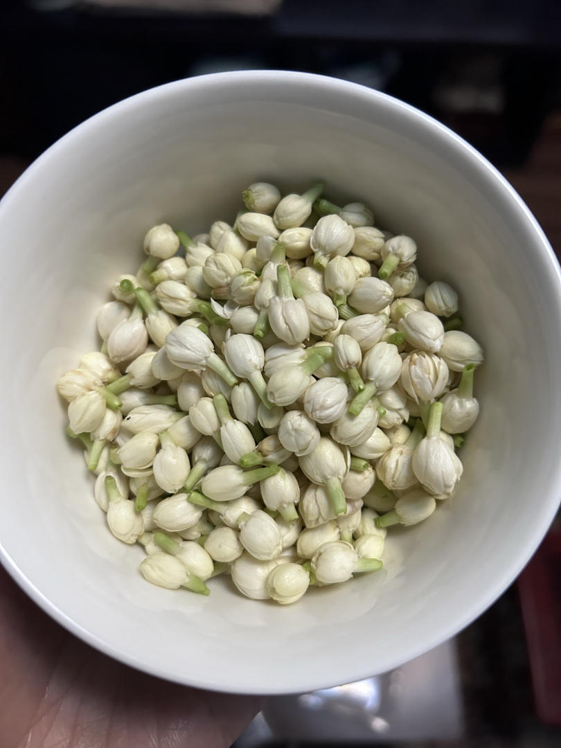 酿茉莉花