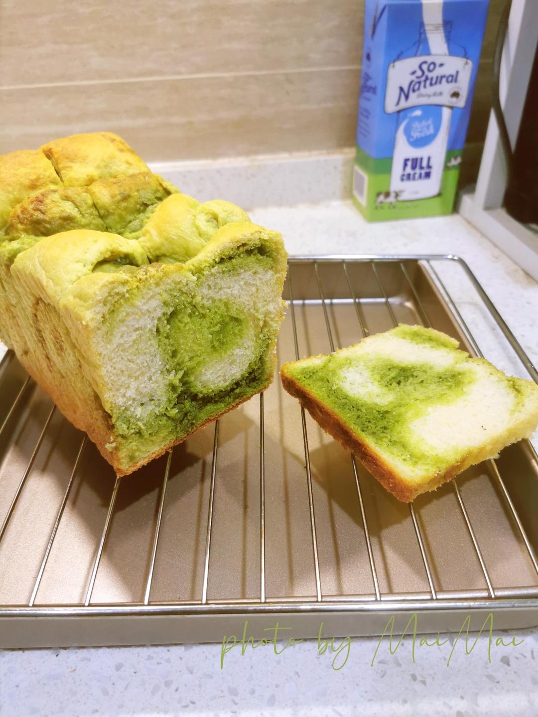 抹茶奶酥土司