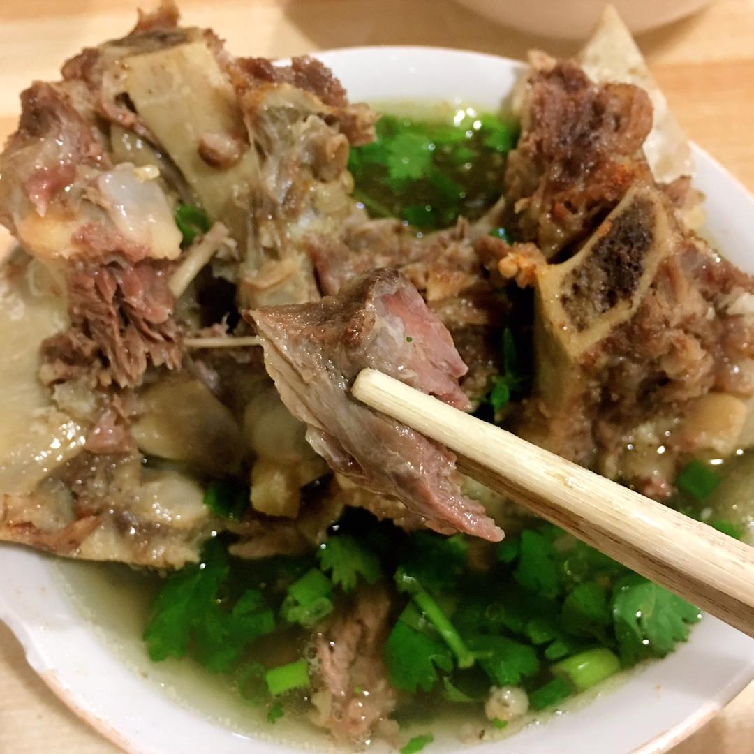 牛骨汤